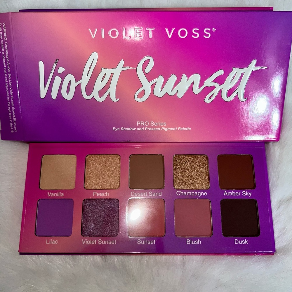 Brand new Violet Voss eyeshadow palette